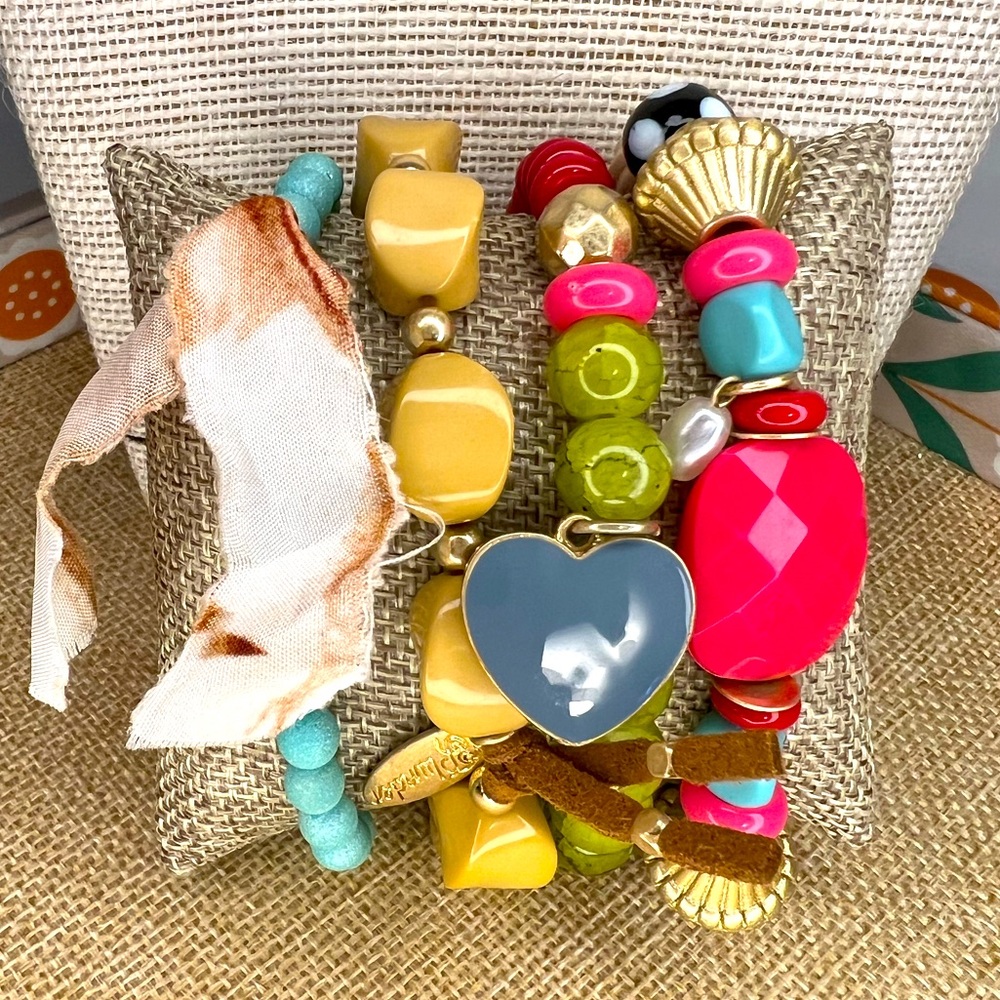 ***Limited Release & NIB*** Joey Bracelet Set